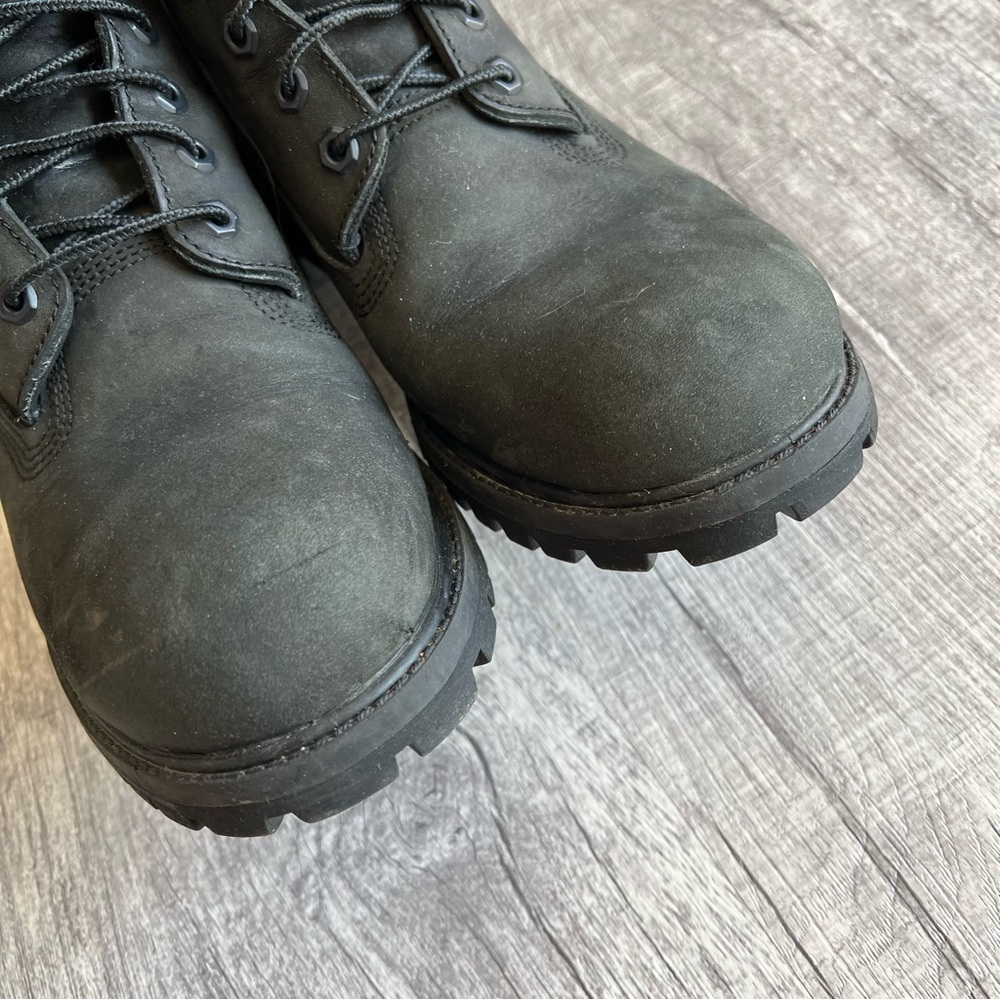 Timberland Classic Leather Boots Black Size 10 - Picture 5 of 15